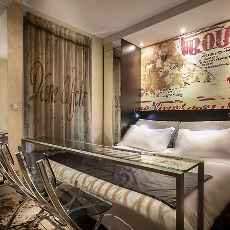 Apostrophe Hotel-2